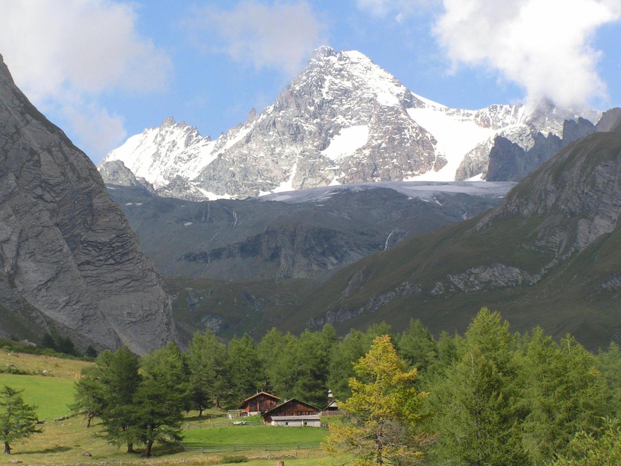 Hotel Hohe Tauern Matrei in Osttirol Bagian luar foto