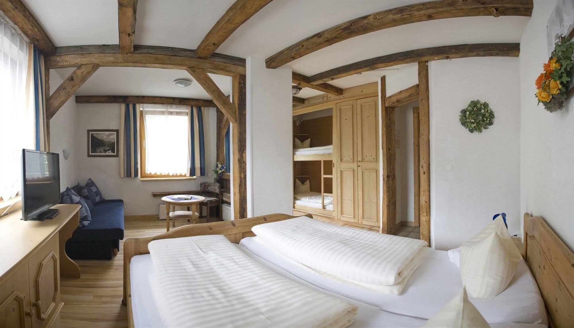 Hotel Hohe Tauern Matrei in Osttirol Bagian luar foto